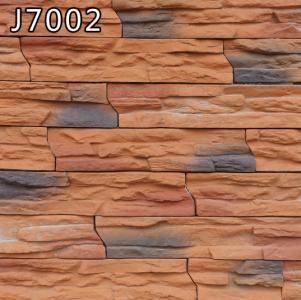 J7002